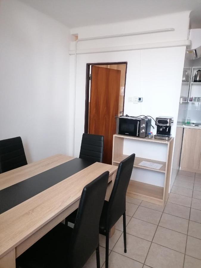 Rubin Apartman Hajduszoboszlo Exterior photo